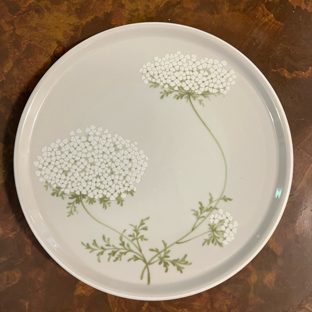 (2)Vintage Noritaki Stoneware Plates